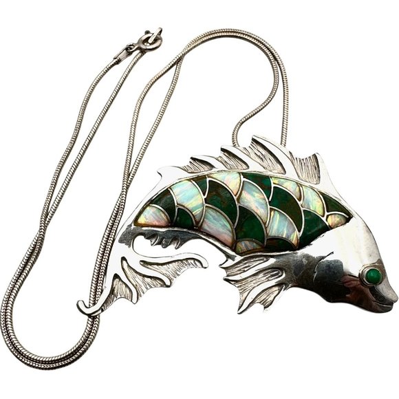 Sterling Silver Green Opal Inlay Fish Brooch Pendant - Picture 3 of 5